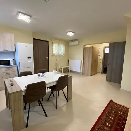 Holiday home современная вилла прямо на пляже, с видом на море *