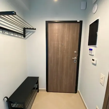 Holiday home современная вилла прямо на пляже, с видом на море