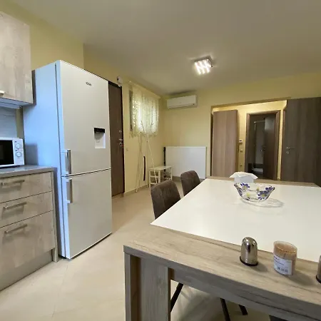 Holiday home современная вилла прямо на пляже, с видом на море Kassandria